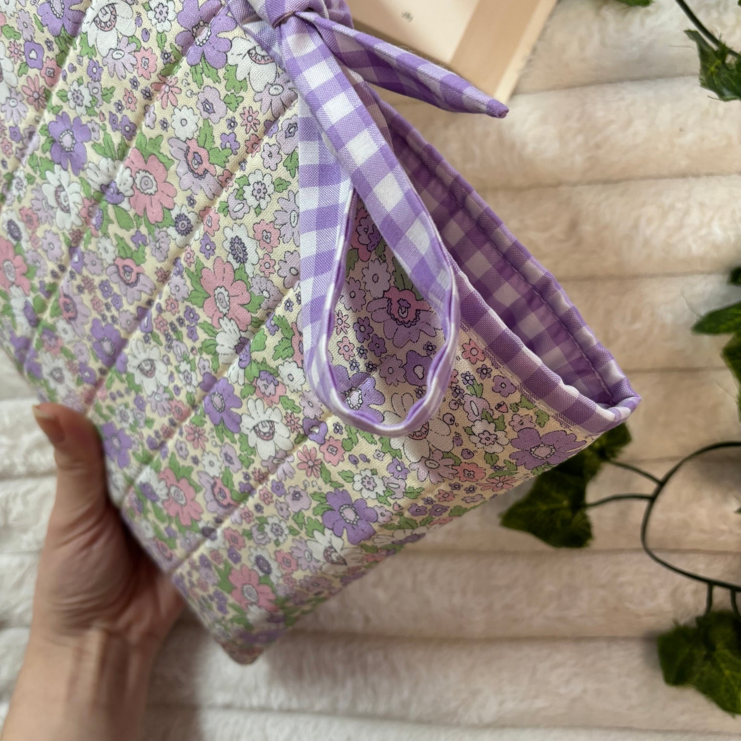 Funda literaria Anastasia