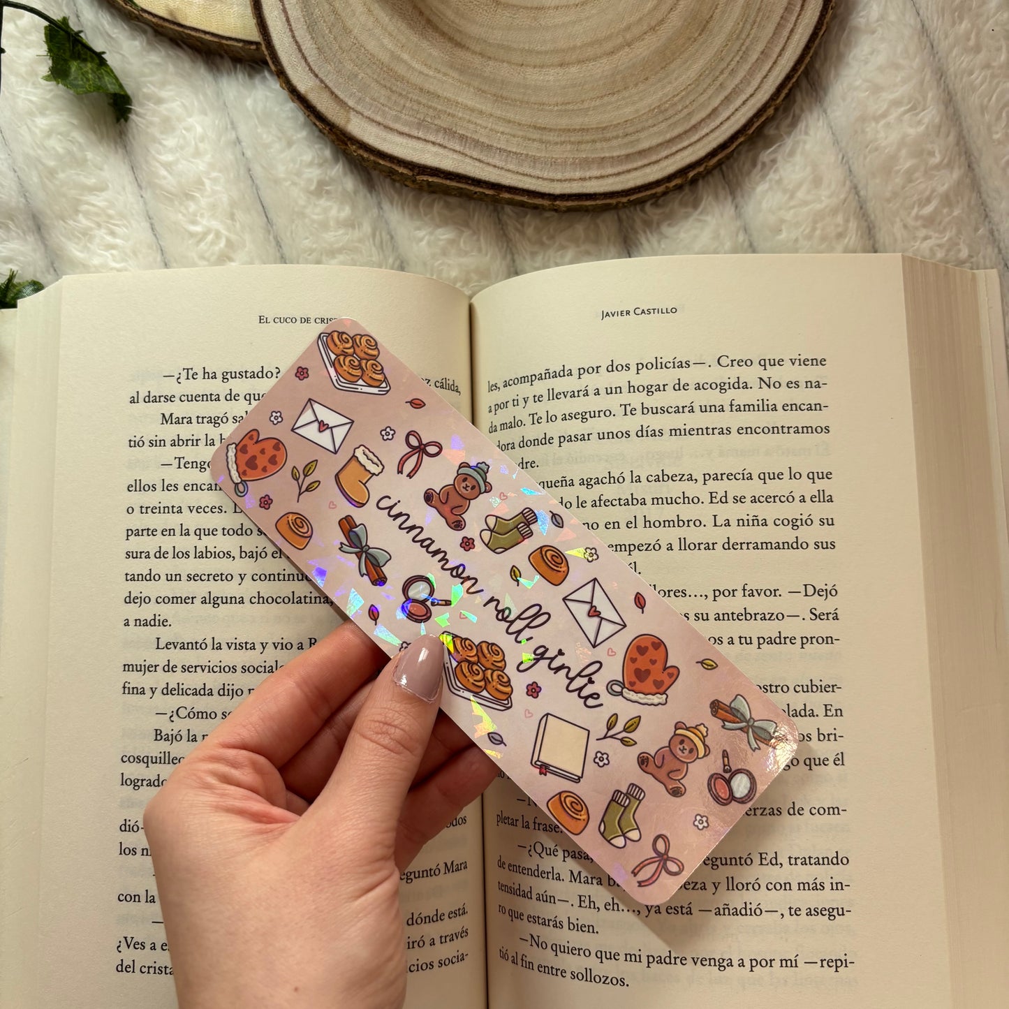 Marcapáginas cinnamonroll girlie holográfico