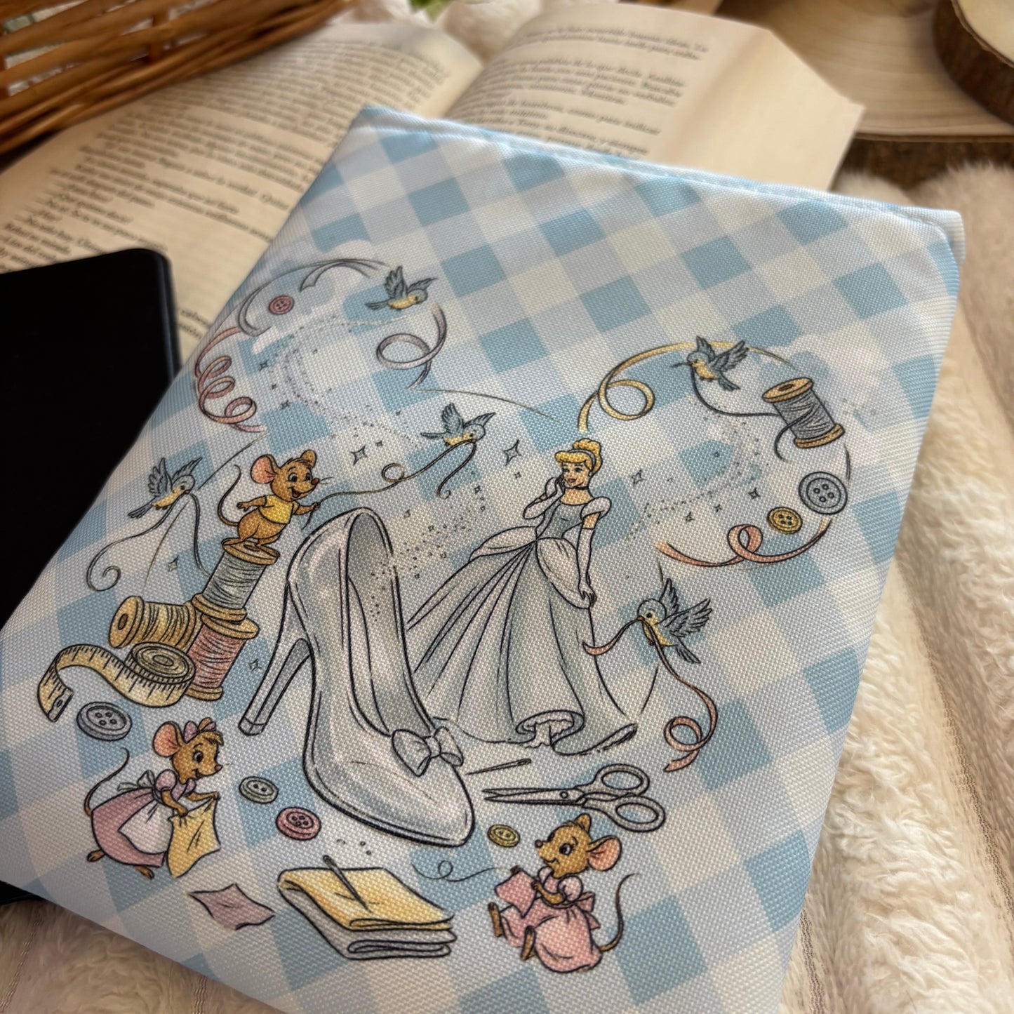 Funda kindle/kobo Cenicienta impermeable