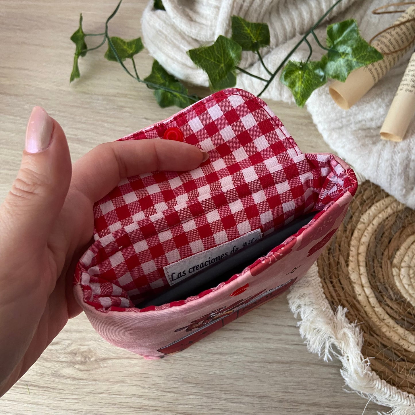 Funda kindle/kobo libra colour Mulán