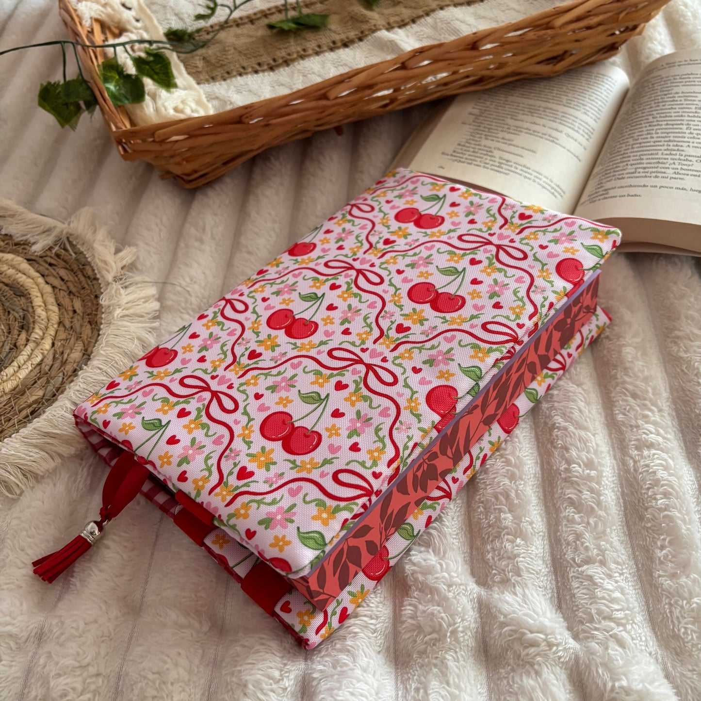 Funda ajustable cerezitas impermeable
