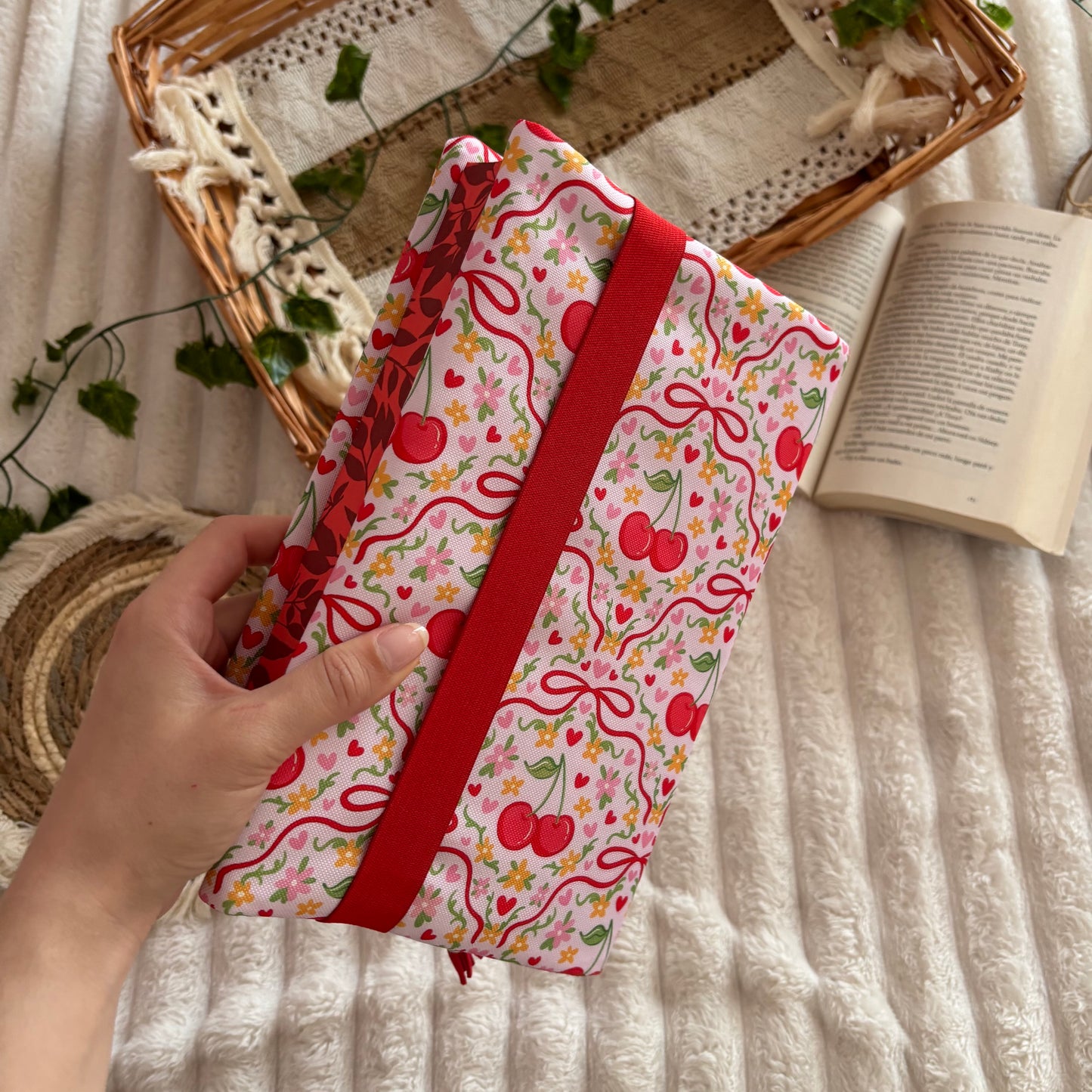 Funda ajustable cerezitas impermeable