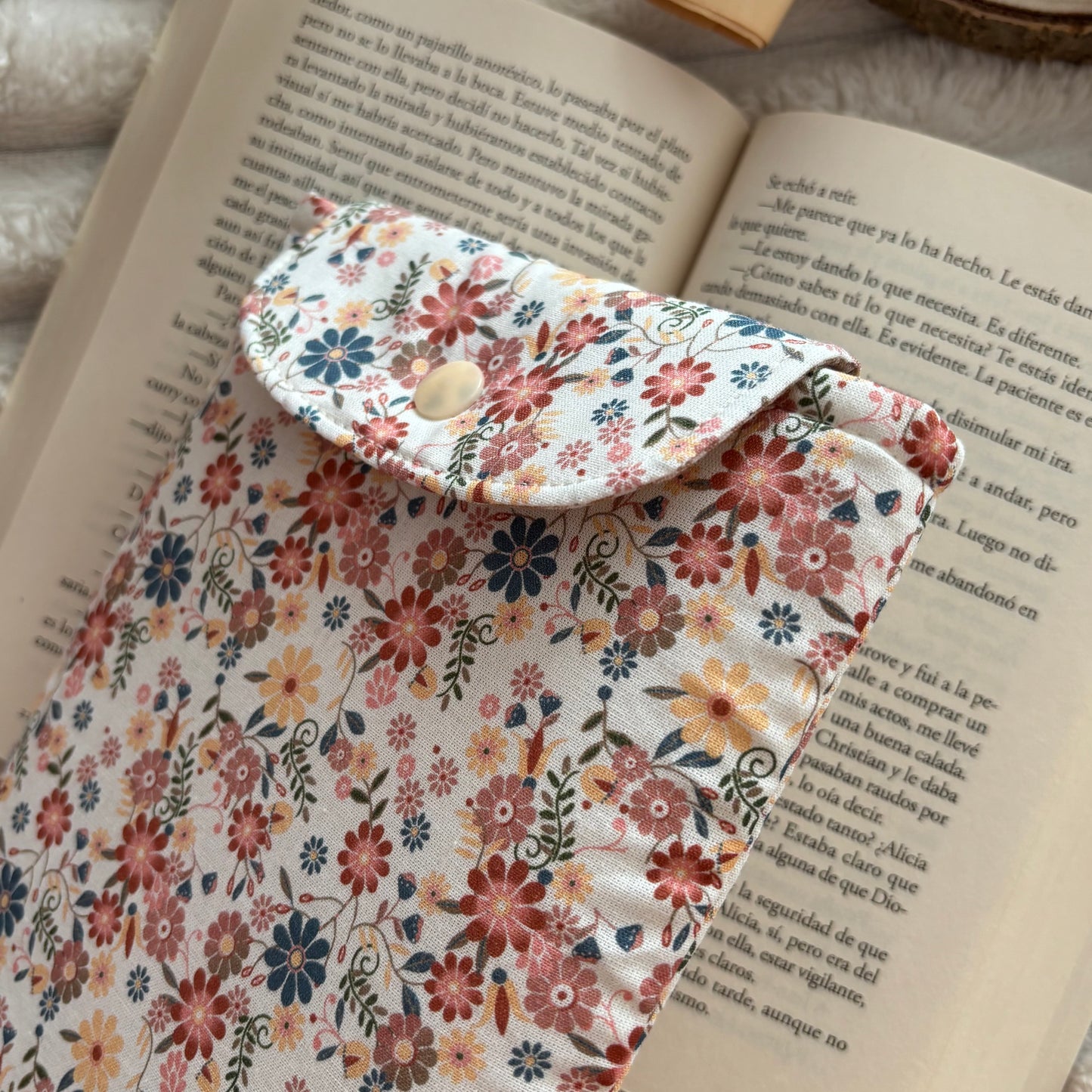 Funda para ebook Magnolia