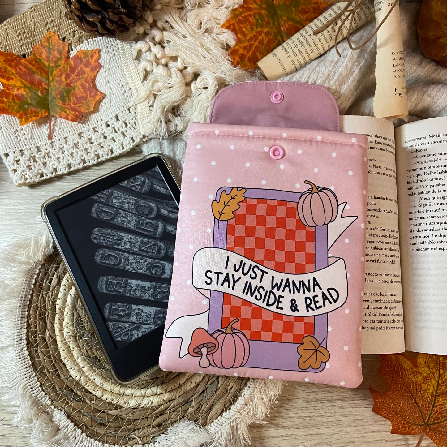 Funda kindle I just wanna stay inside & read outlet