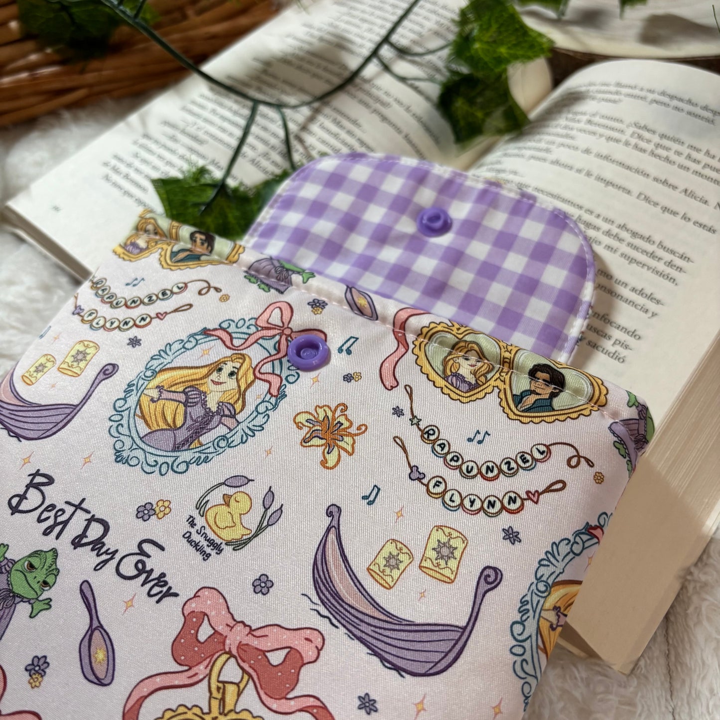 Funda kindle/kobo libra colour Rapunzel y Finn