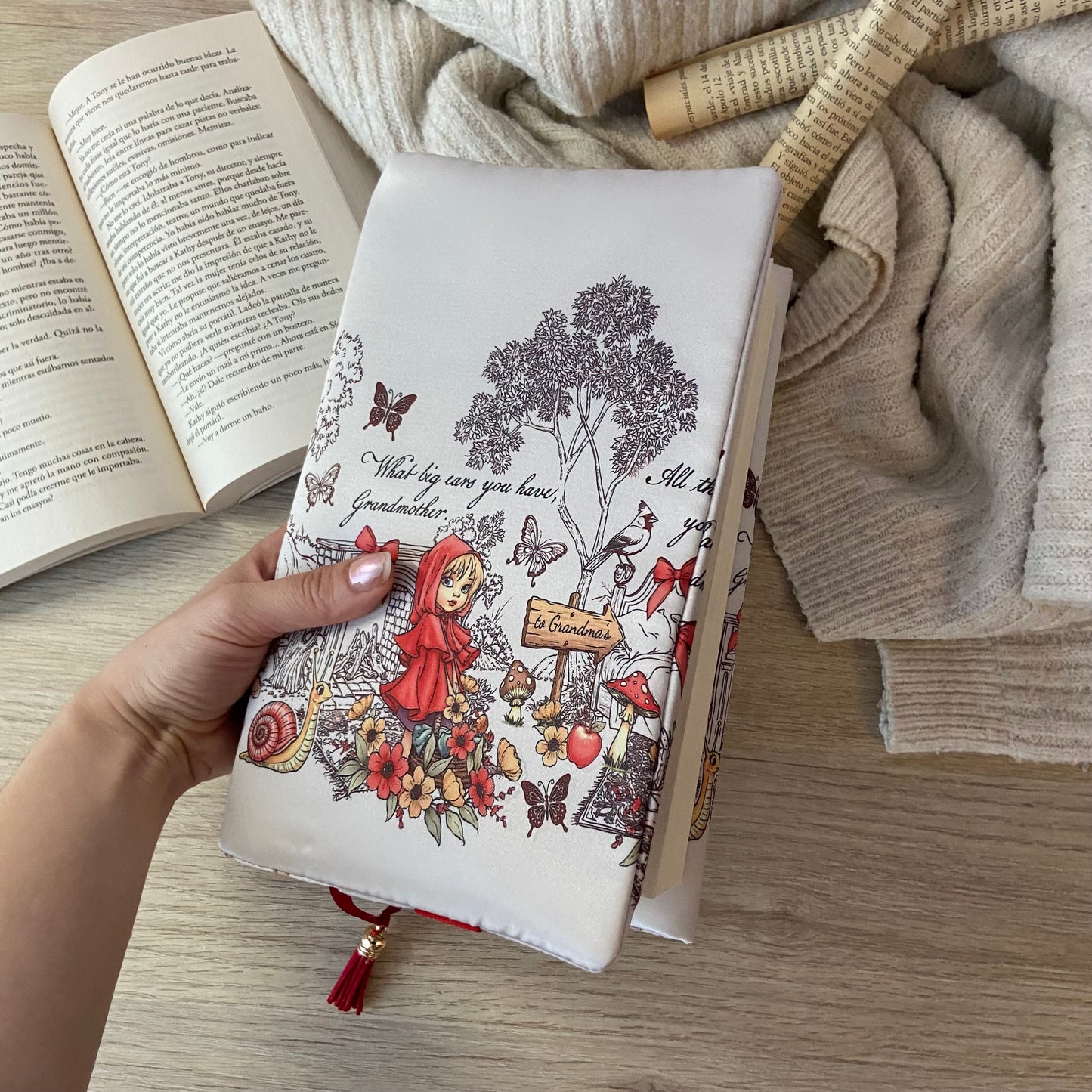 Funda ajustable Caperucita roja