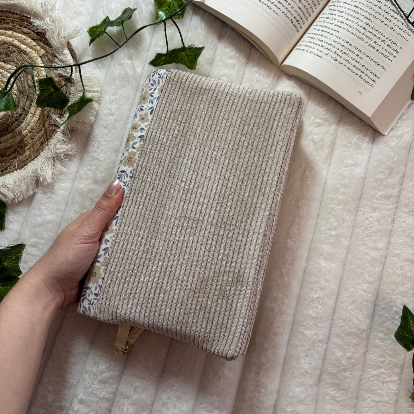 Funda ajustable de pana con defectos outlet (ver imágenes)