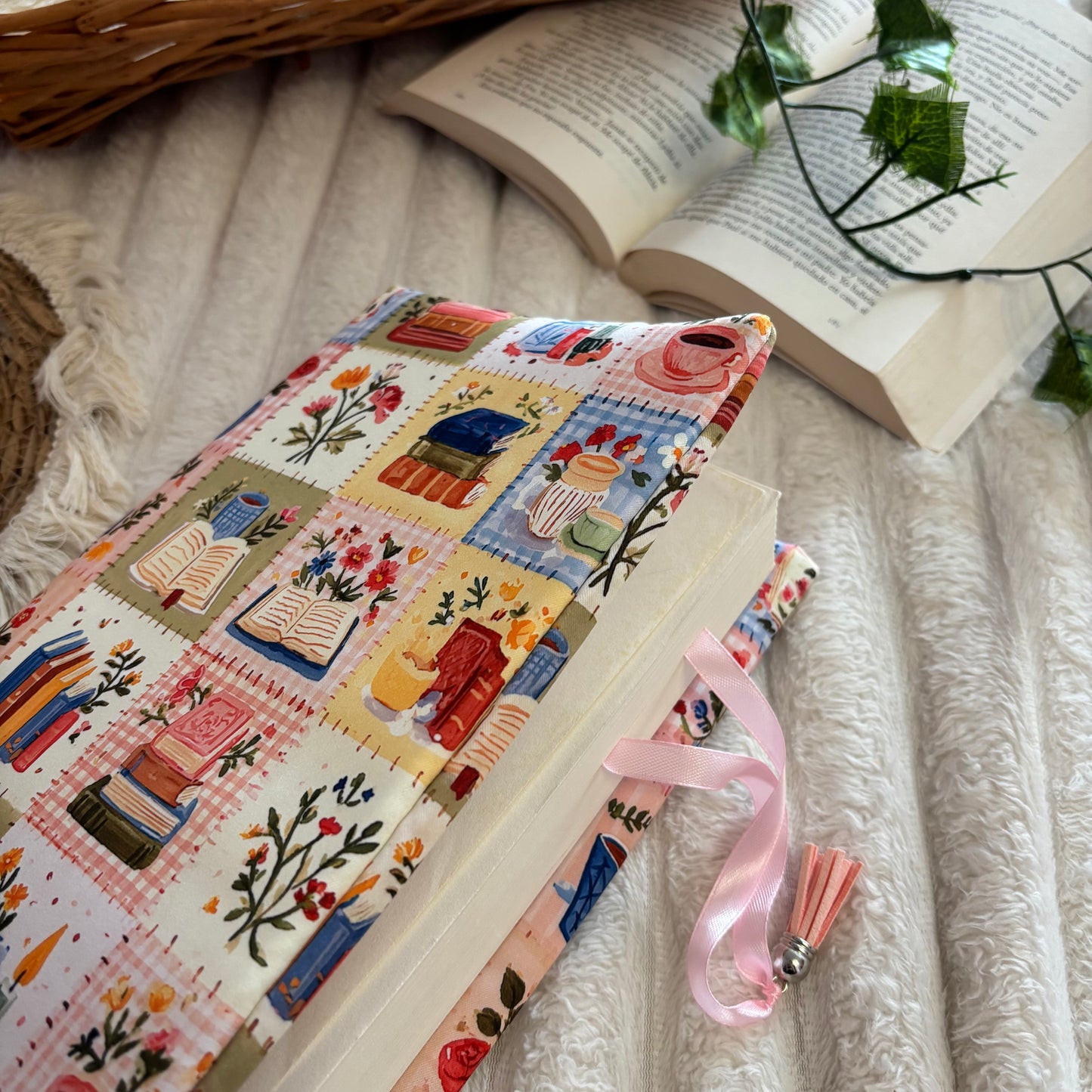Funda ajustable libros de ensueño