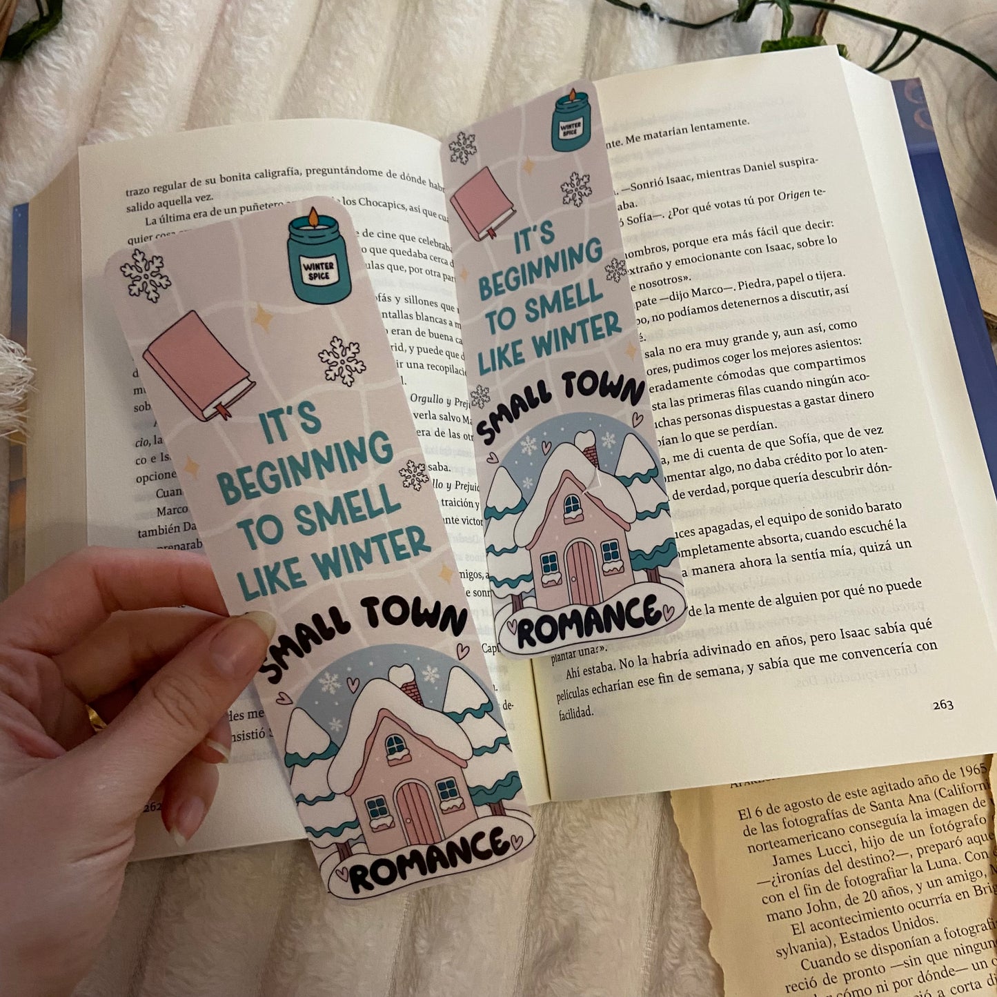 Marcapáginas Winter small town romance