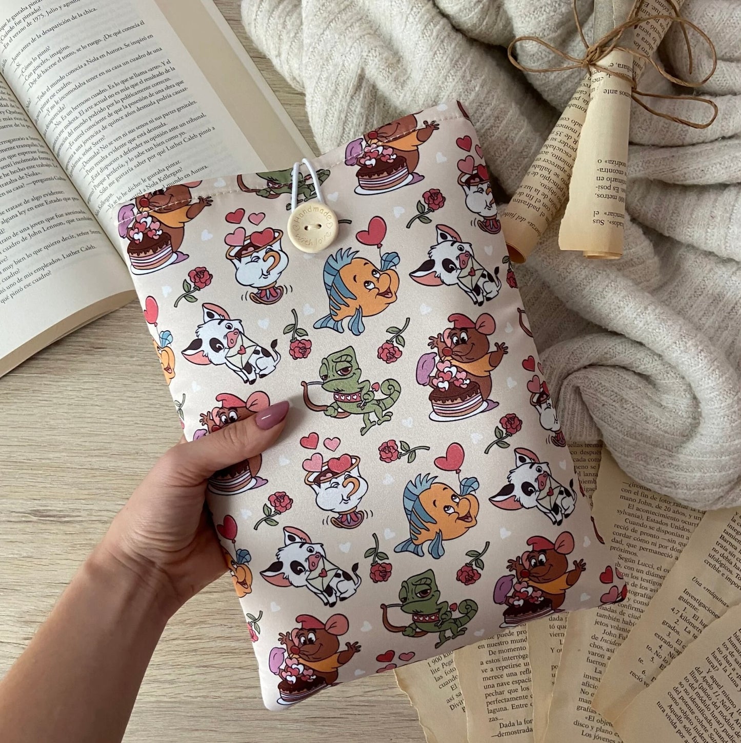 Funda literaria mascotas Disney