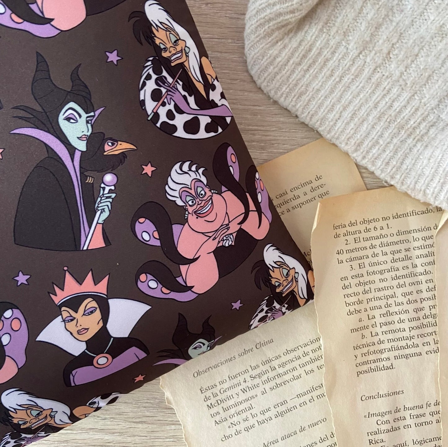 Funda literaria villanas Disney