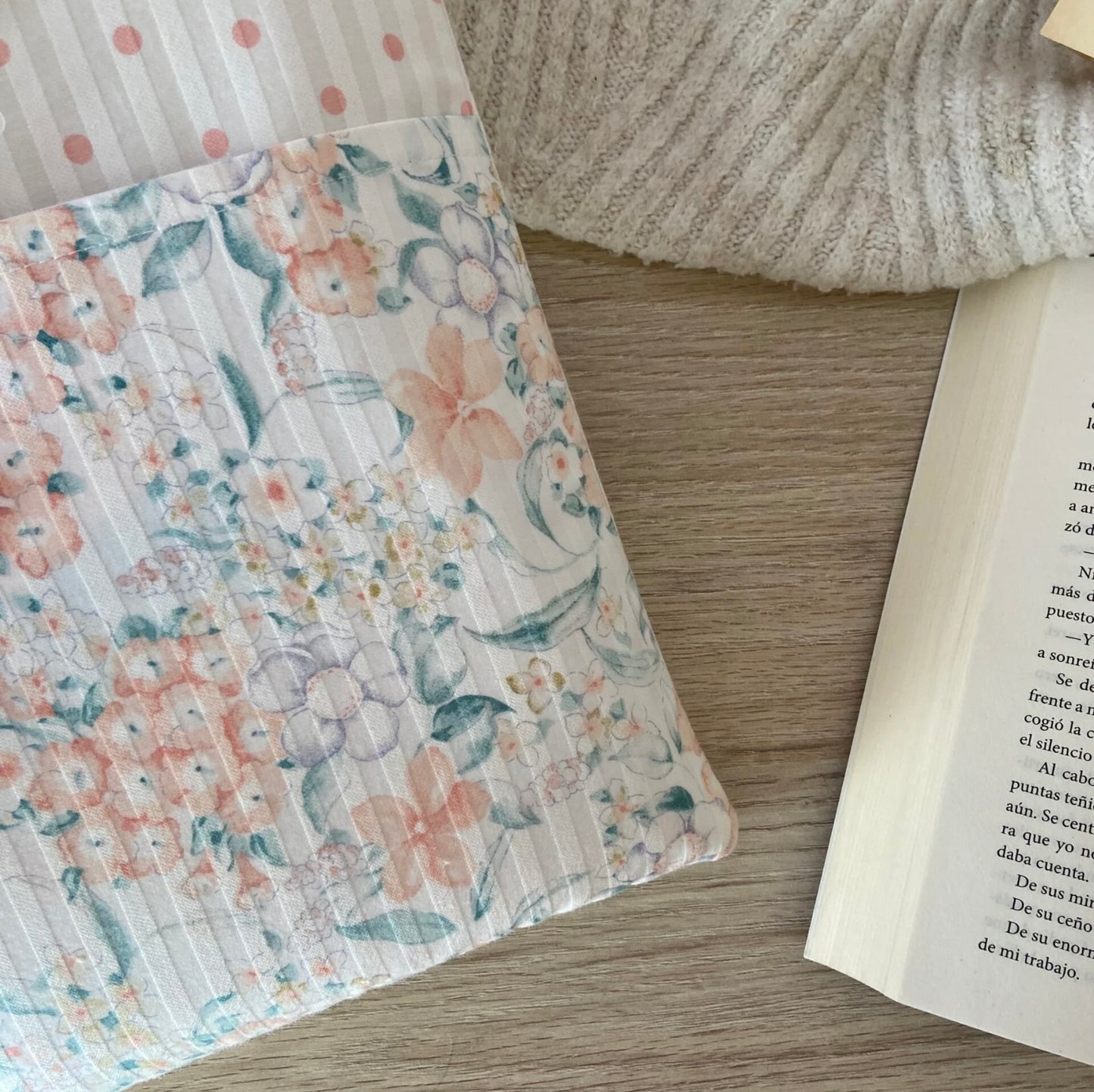 Funda literaria Jane con bolsillo