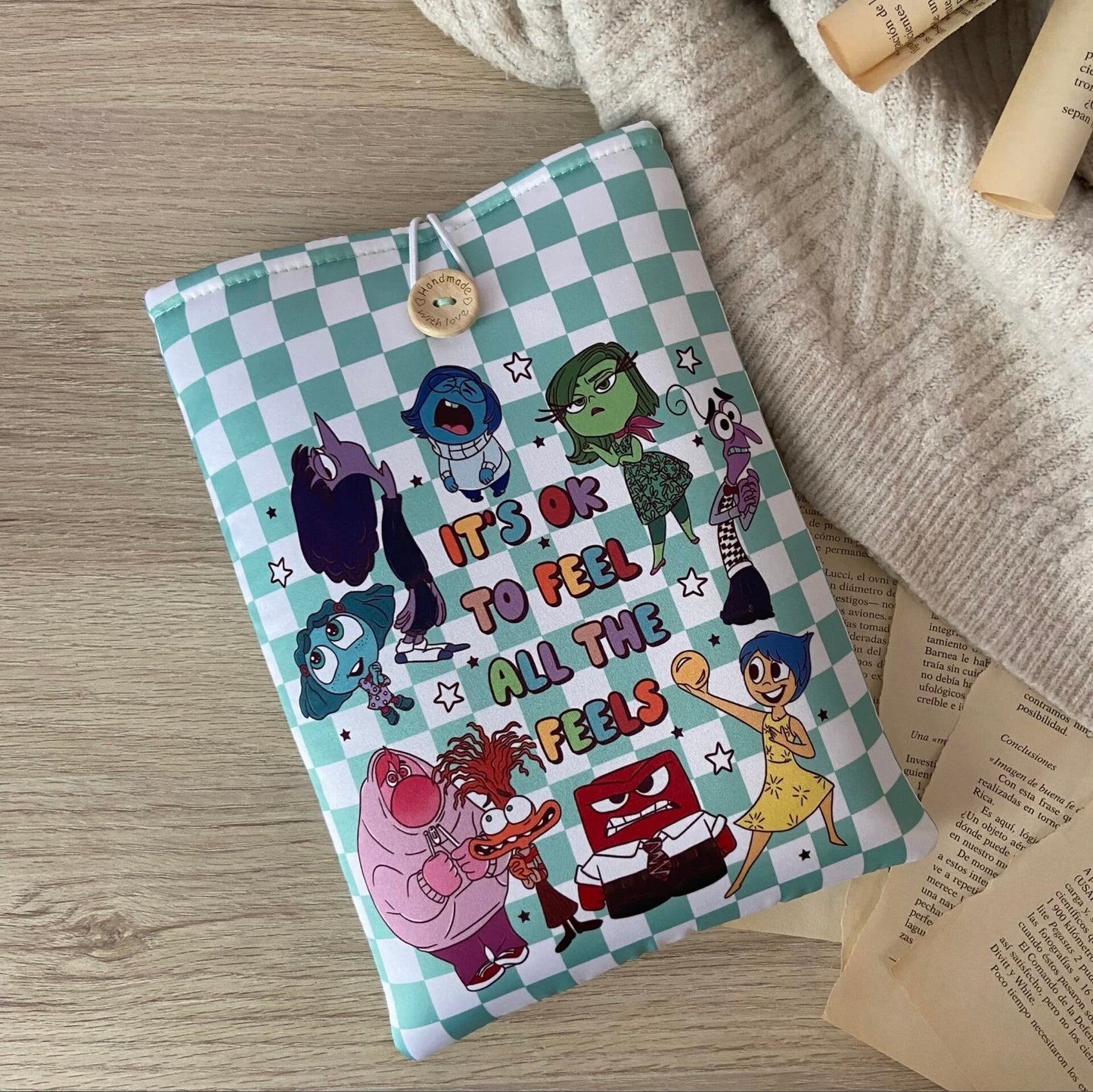 Funda literaria Inside out 2
