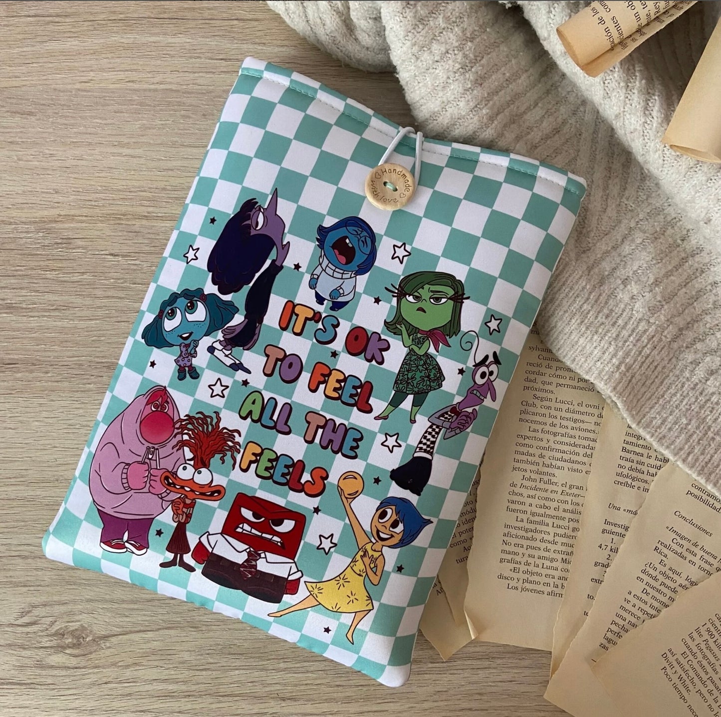 Funda literaria Inside out 2