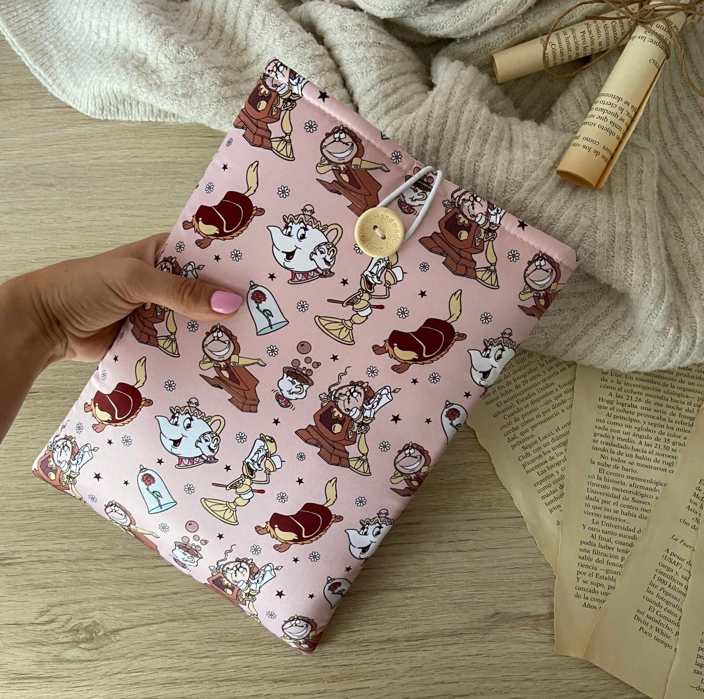 Funda literaria amigos de Bella