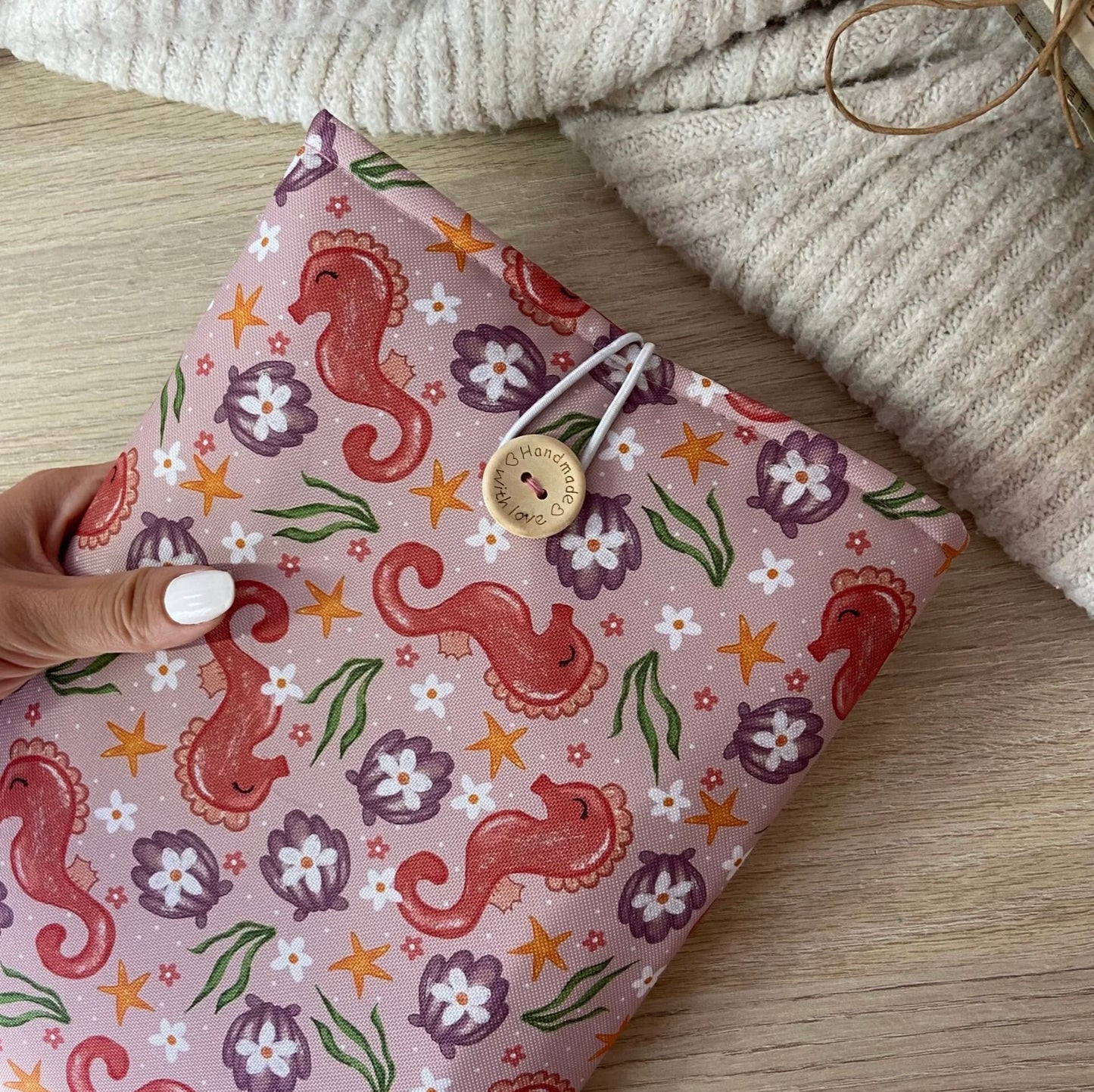 Funda literaria caballitos de mar impermeable