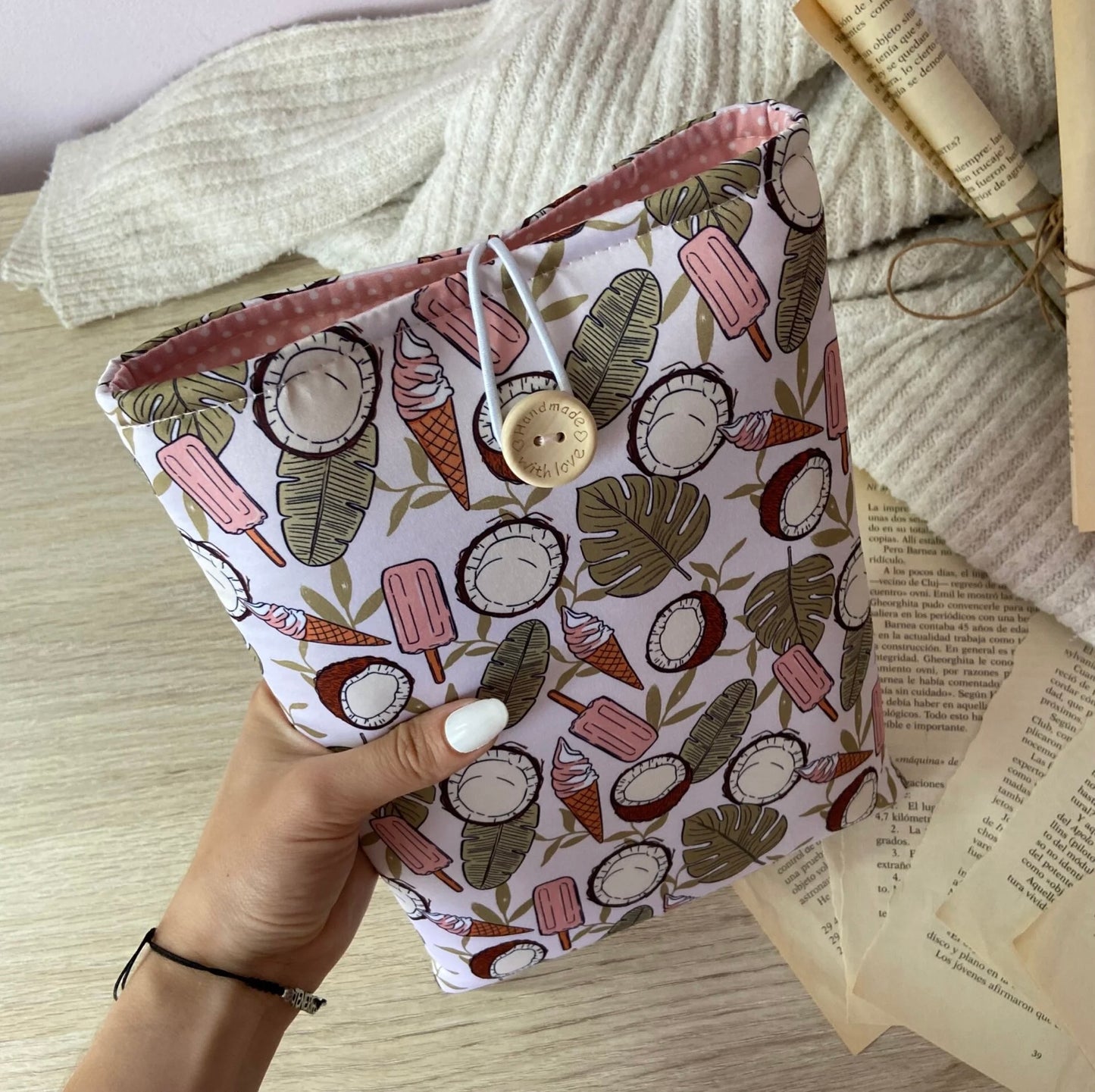 Funda literaria cocos
