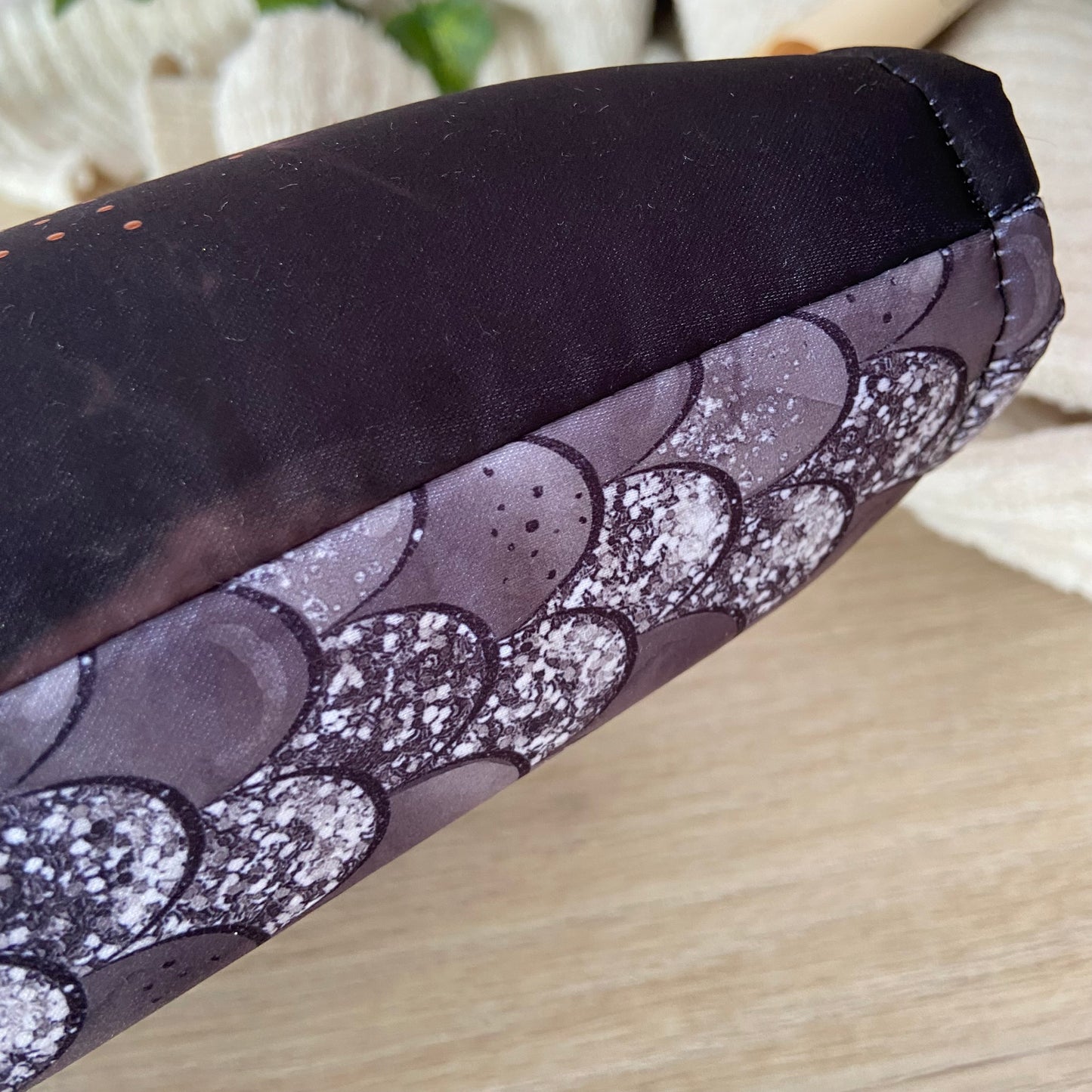 Funda literaria Onyx Storm