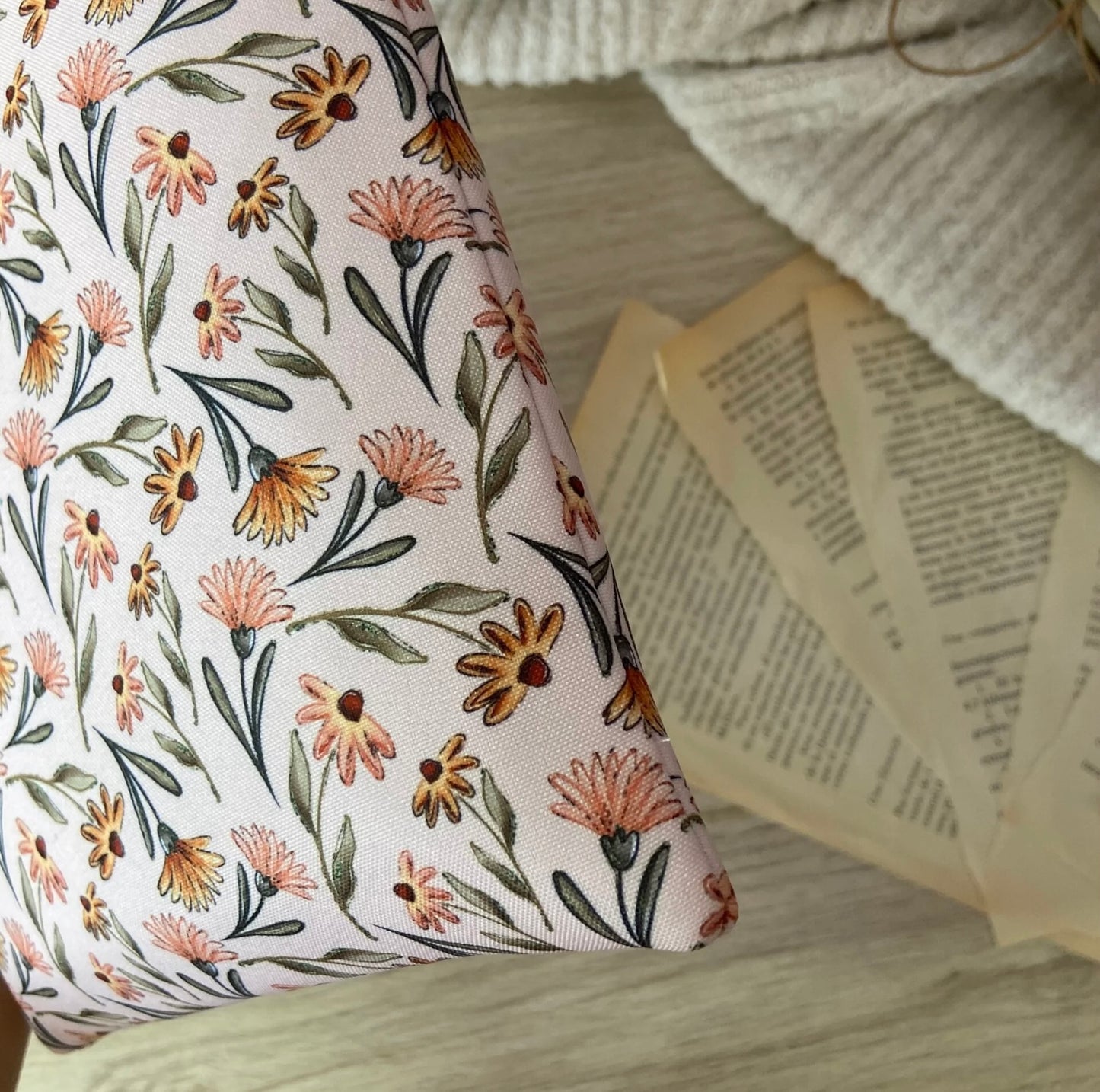 Funda literaria Liv