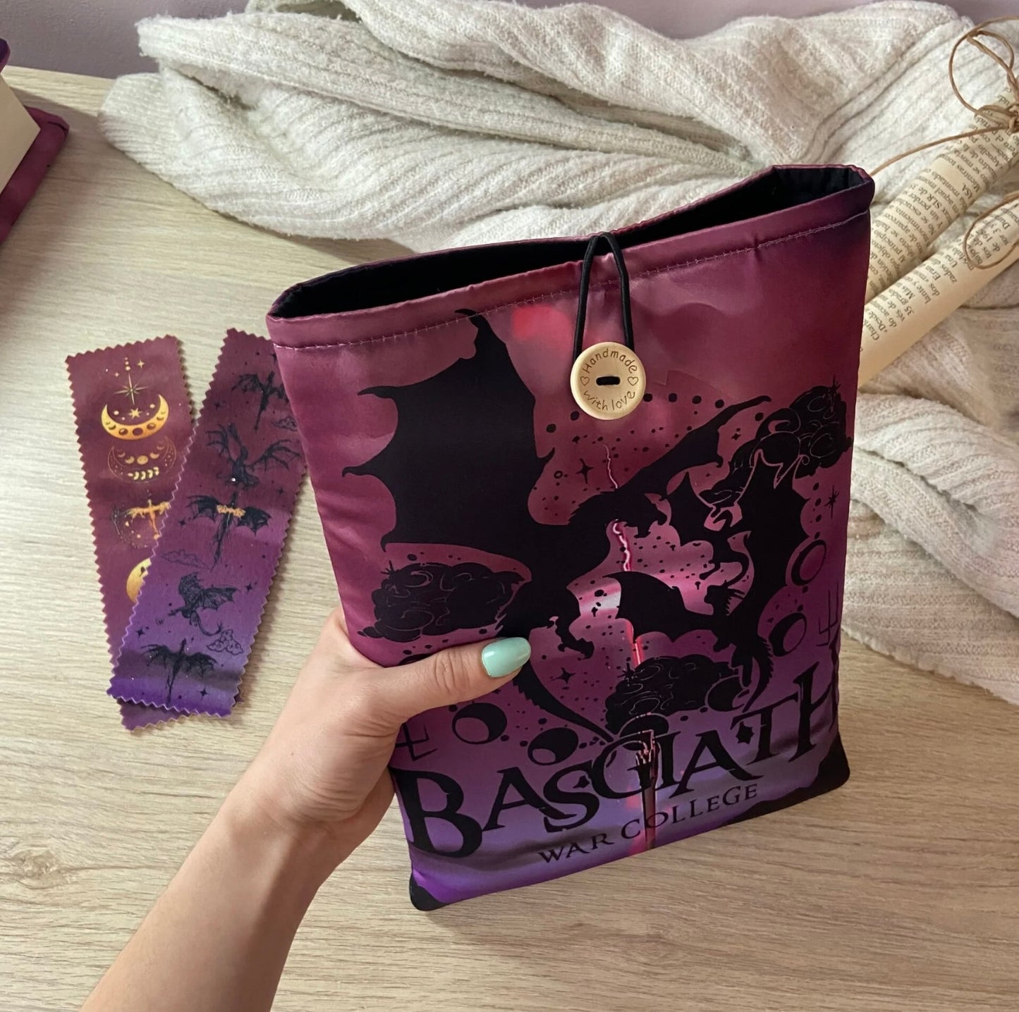 Funda literaria Basgiath