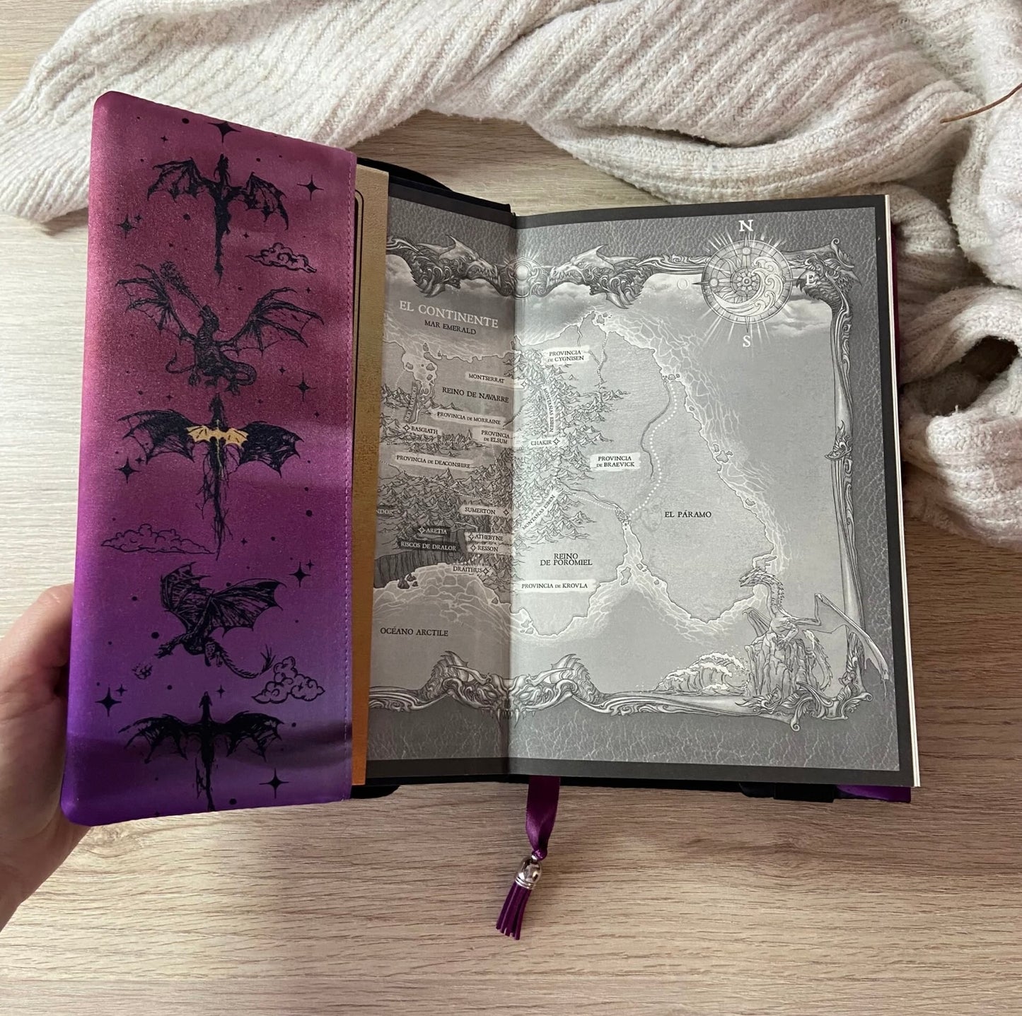 Funda ajustable Basgiath
