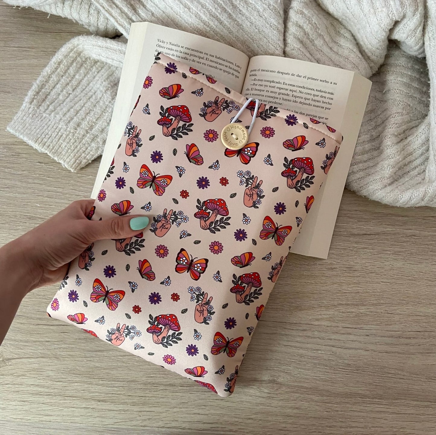 Funda literaria paz y amor