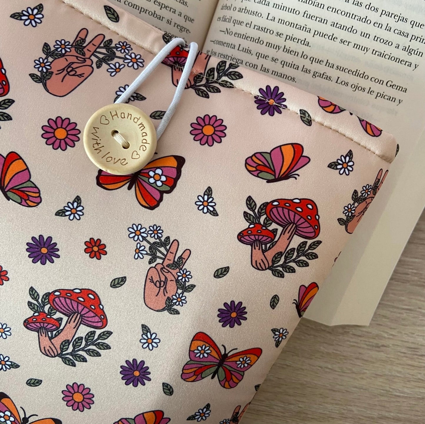Funda literaria paz y amor