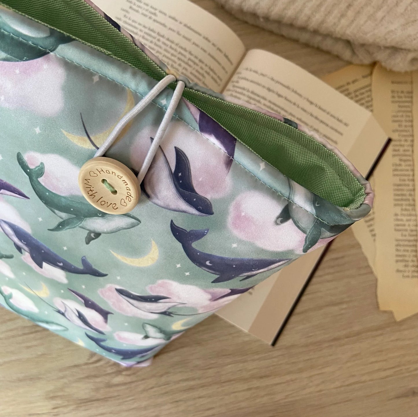 Funda literaria ballenas