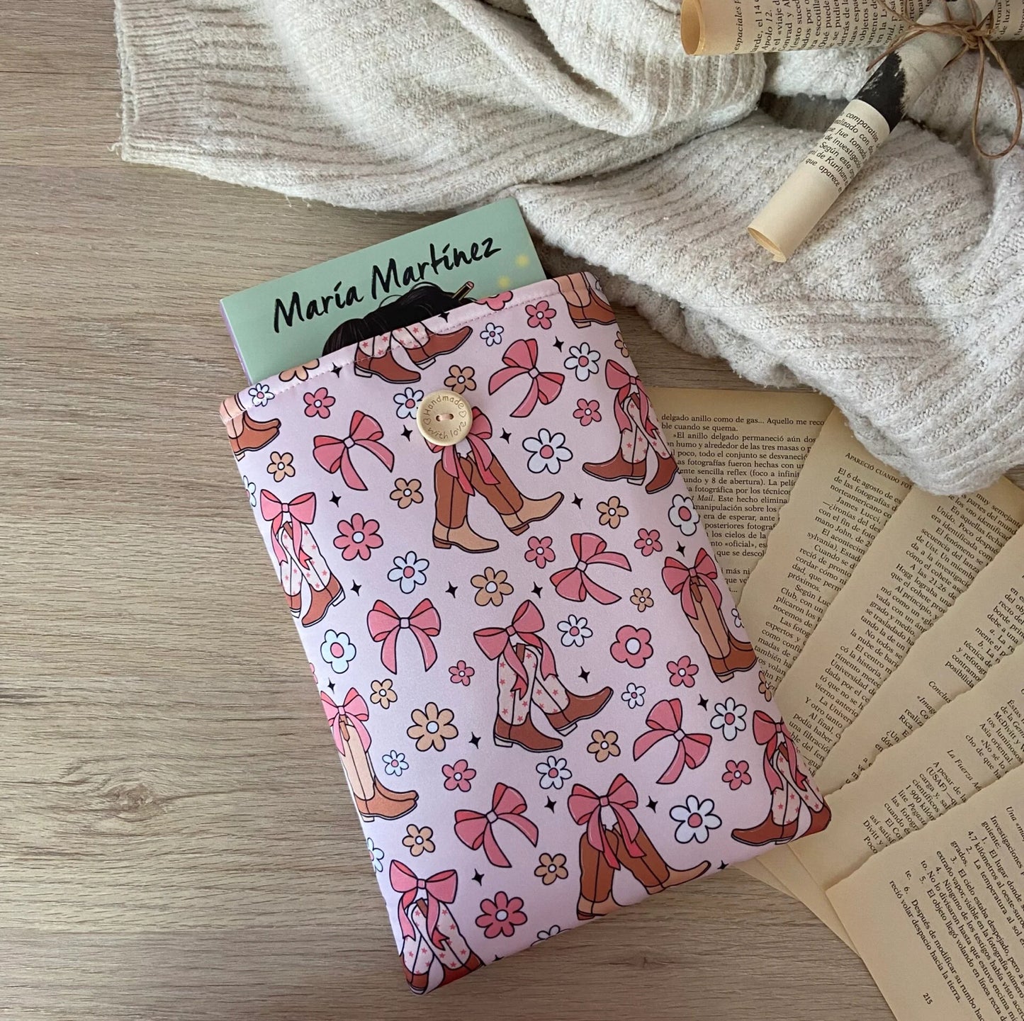 Funda literaria coquette