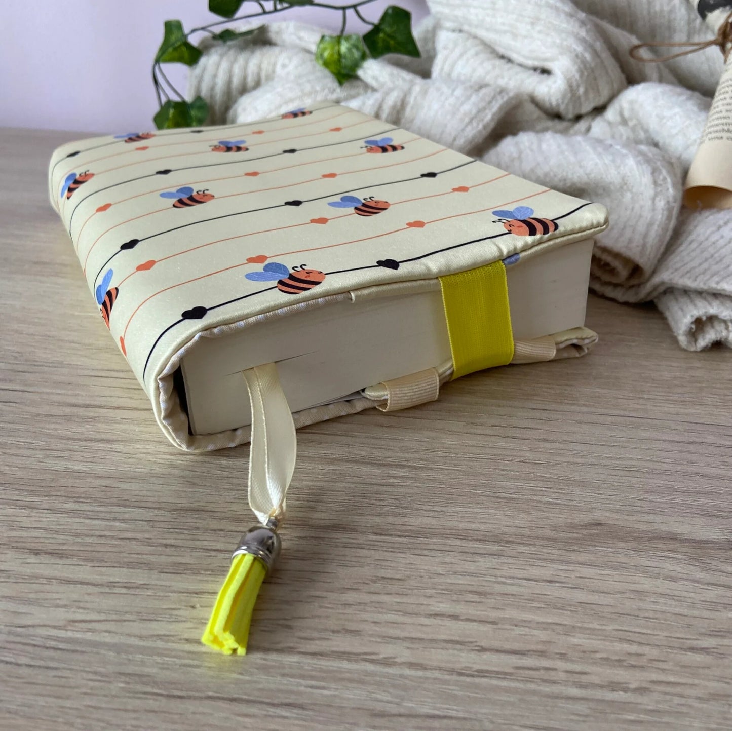 Funda ajustable abejitas