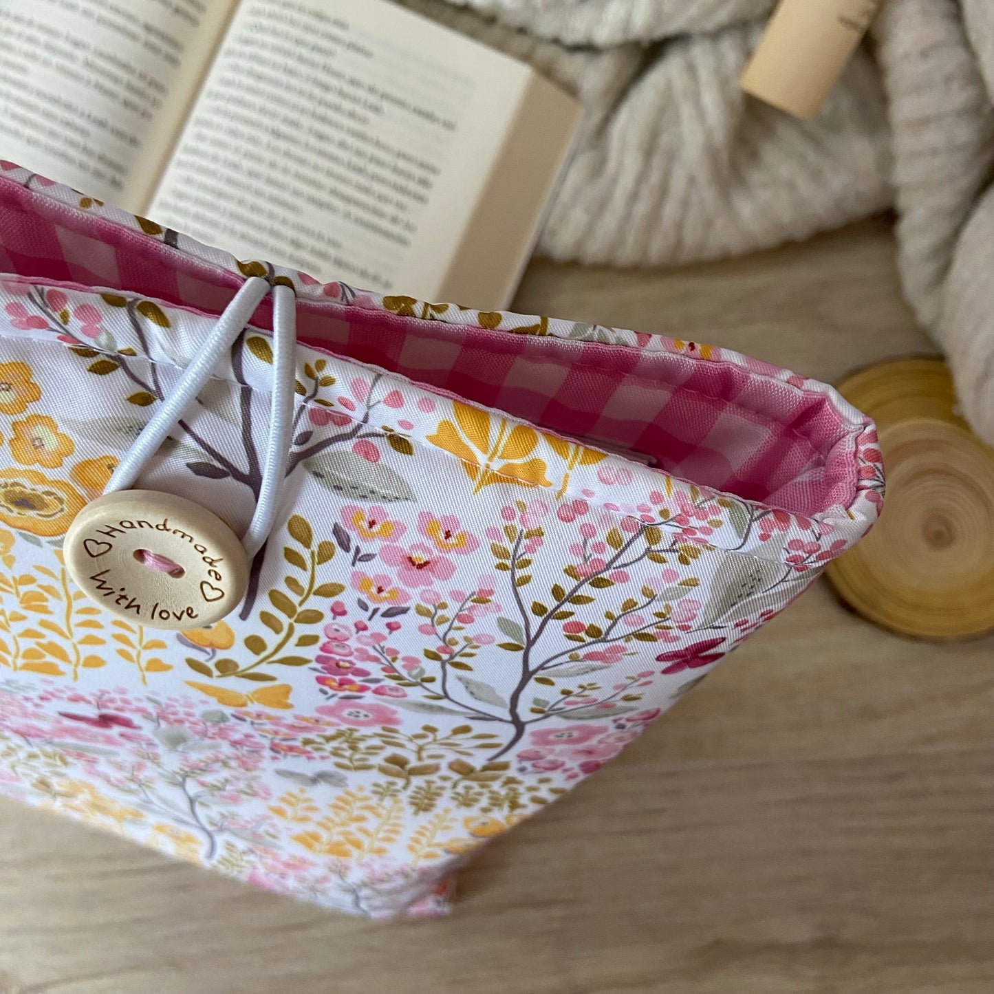 Funda literaria magic flowers