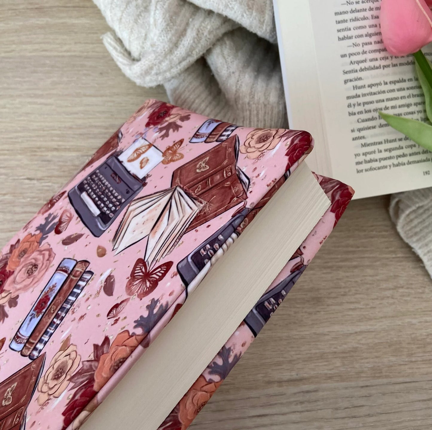 Funda ajustable libros y máquinas de escribir