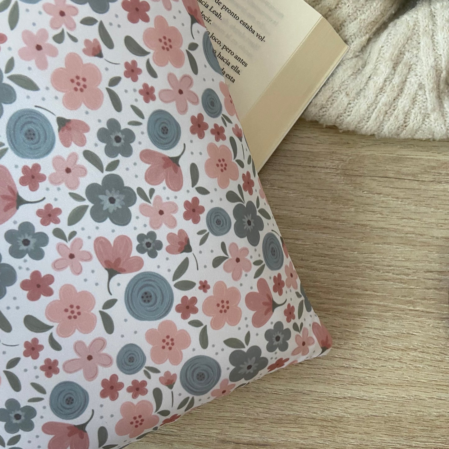 Funda literaria Rhy