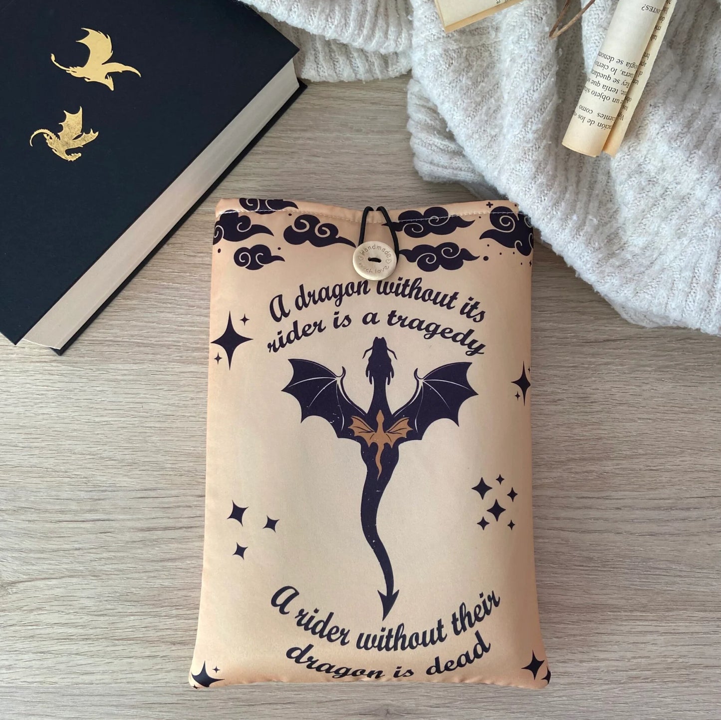 Funda literaria Alas de sangre