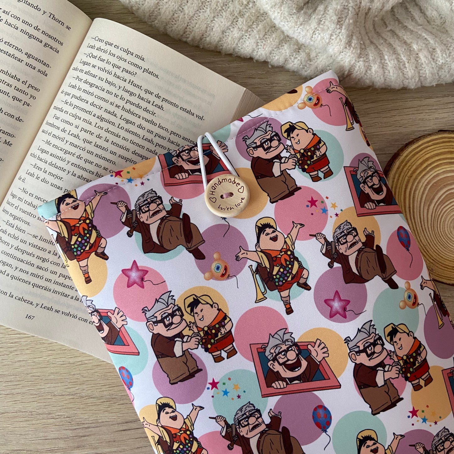 Funda literaria UP Disney