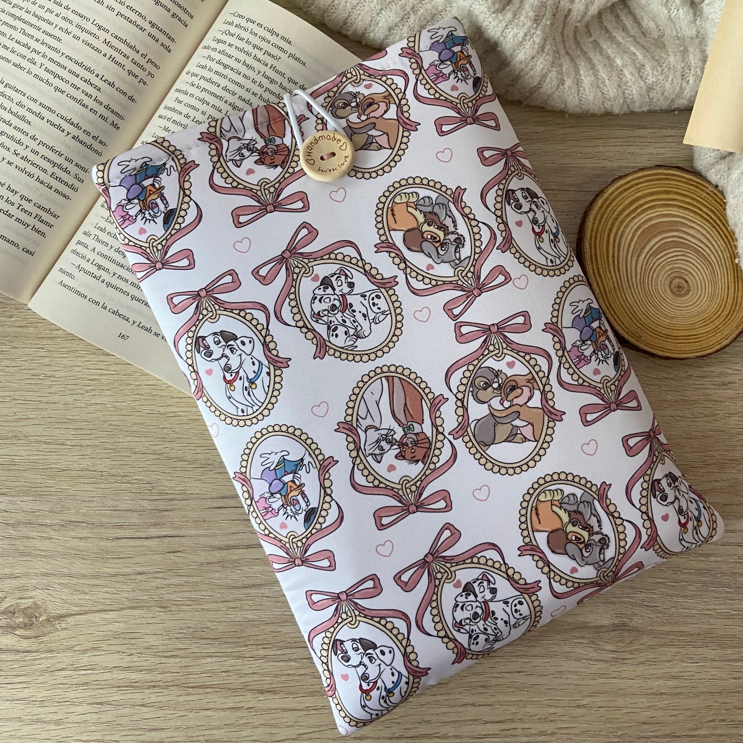 Funda literaria parejas Disney