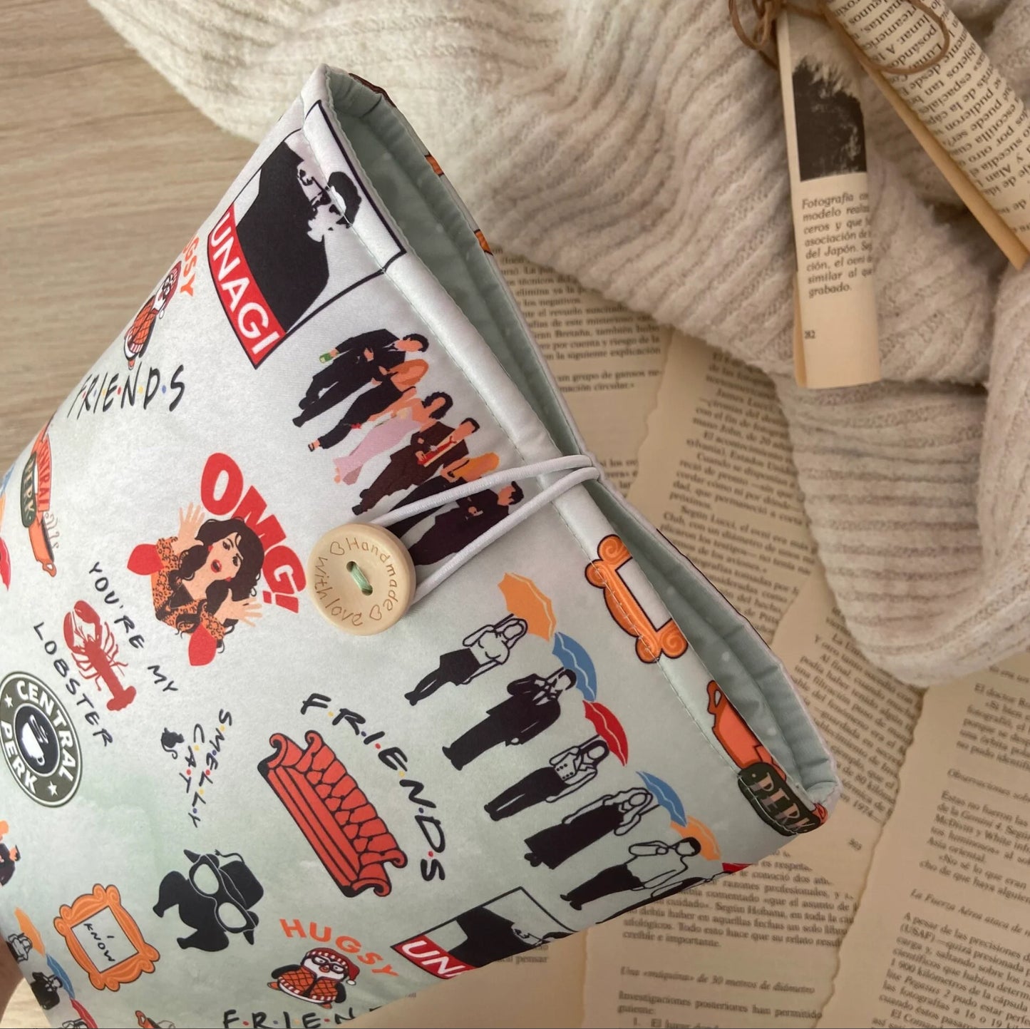 Funda literaria friends