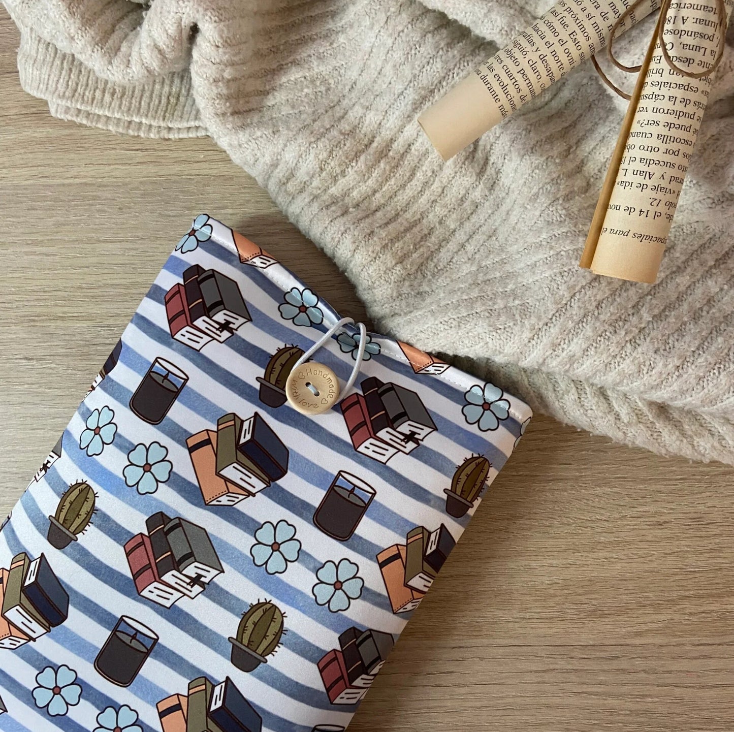 Funda literaria candle girl