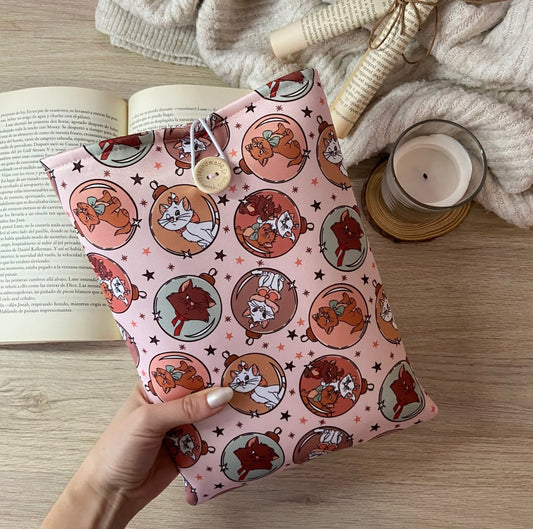 Funda literaria Aristogatos