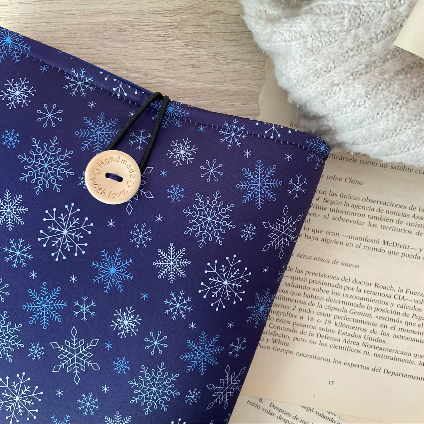 Funda literaria copos de nieve