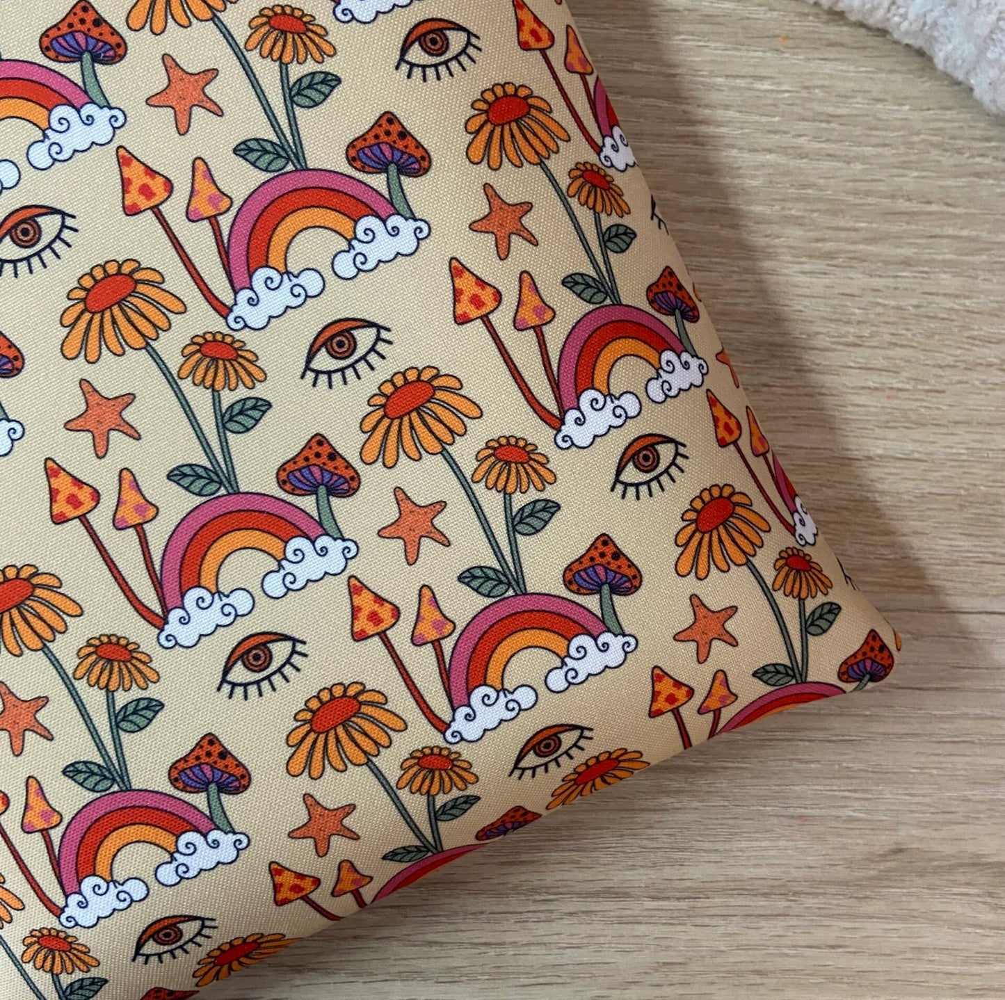 Funda literaria hippie