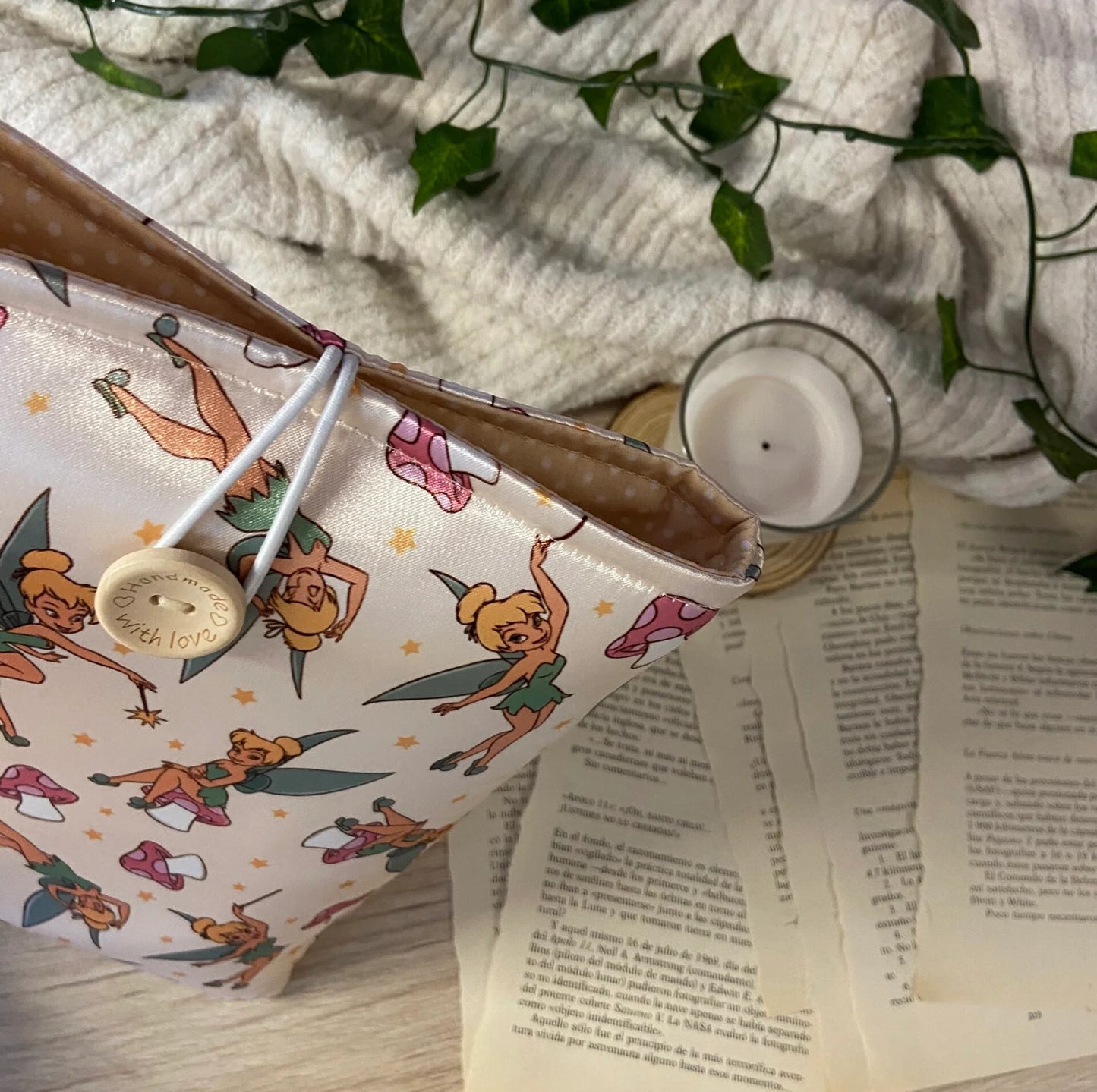 Funda literaria Campanilla