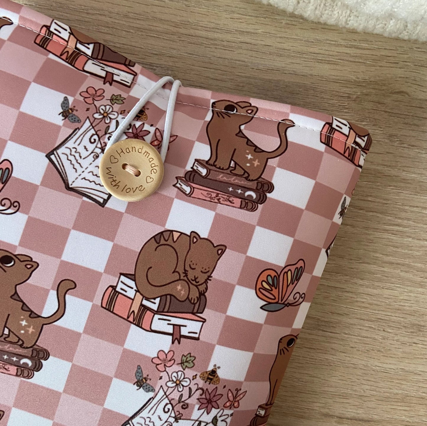 Funda literaria gatitos lectores