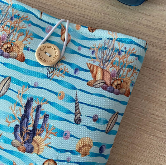 Funda literaria los corales impermeable