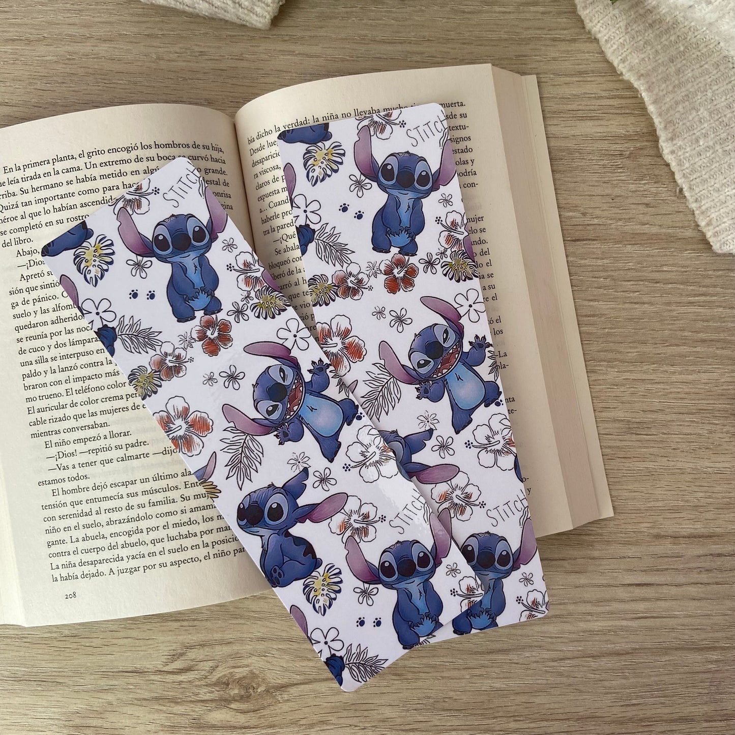 Marcapáginas Stitch aloha