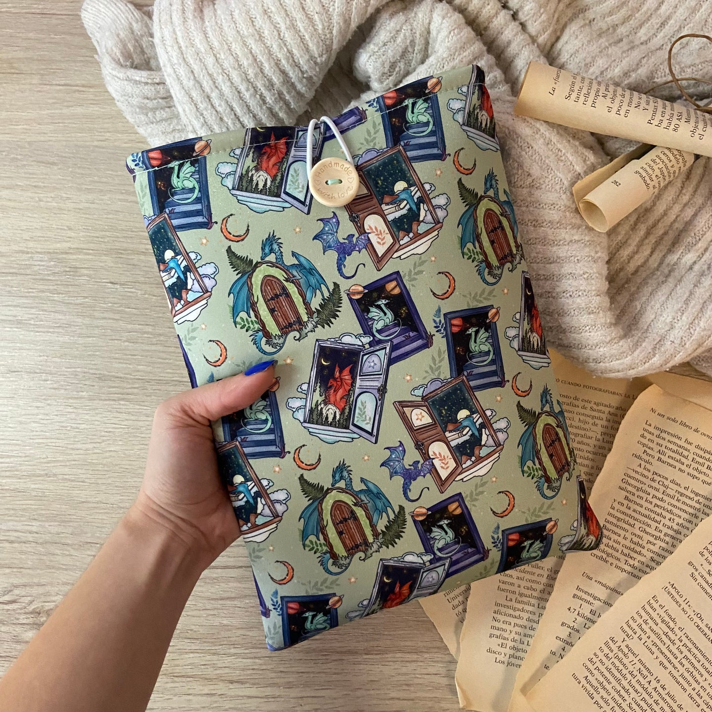 Funda literaria dragones de fantasía