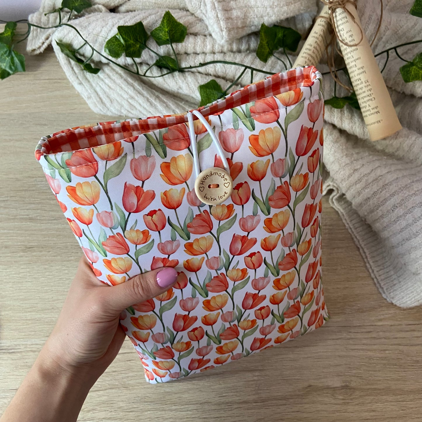 Funda literaria tulipas naranjas