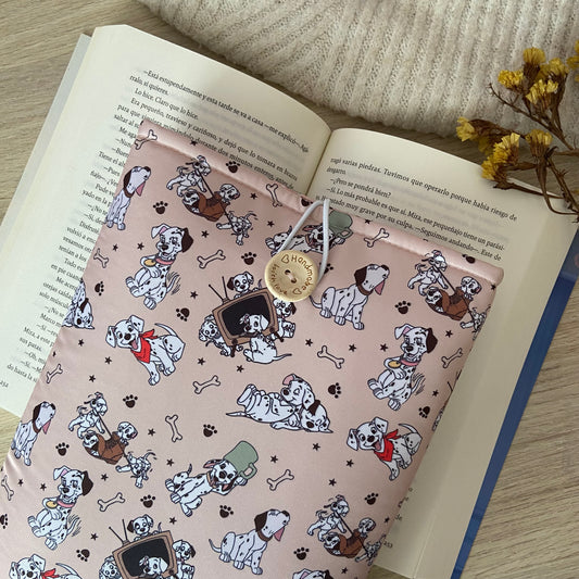 Funda literaria Dálmatas