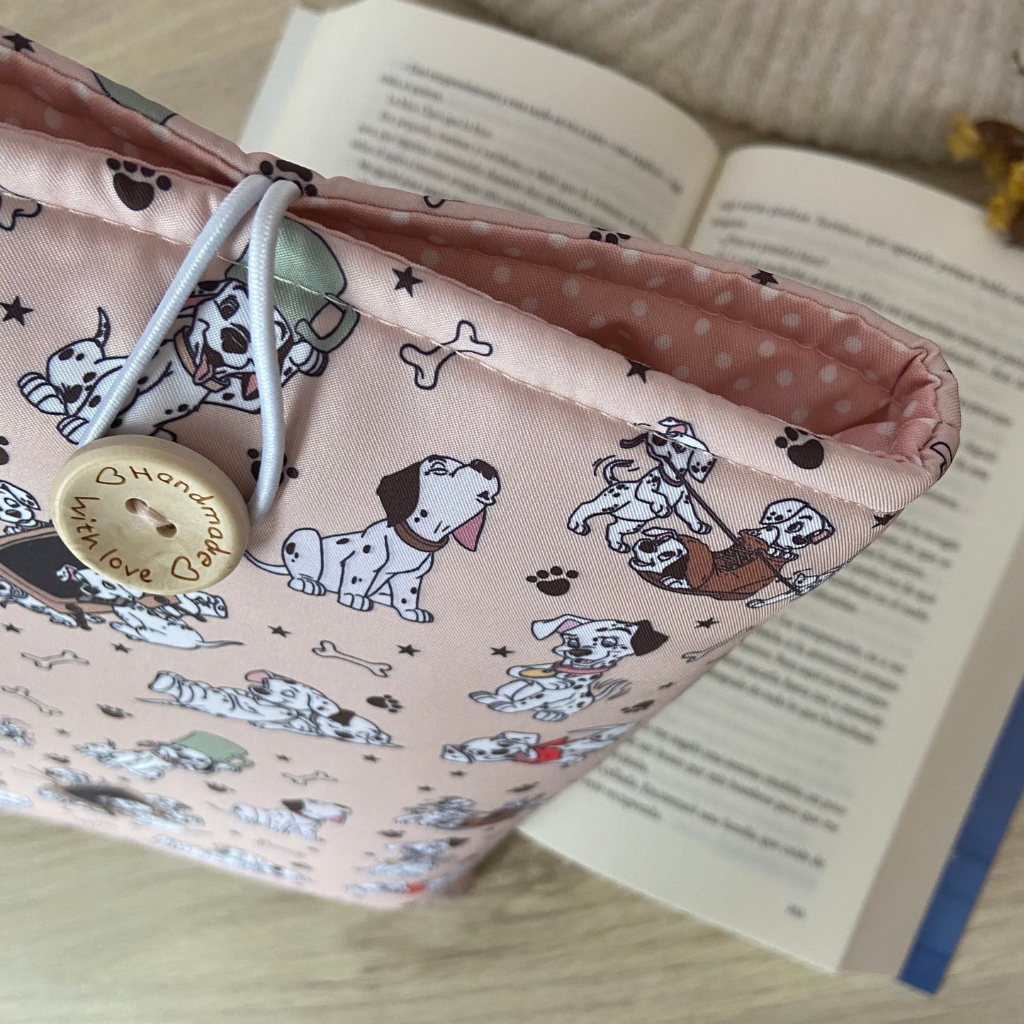 Funda literaria Dálmatas