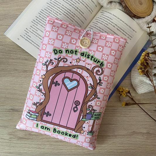Funda literaria Do not disturb, I am booked!